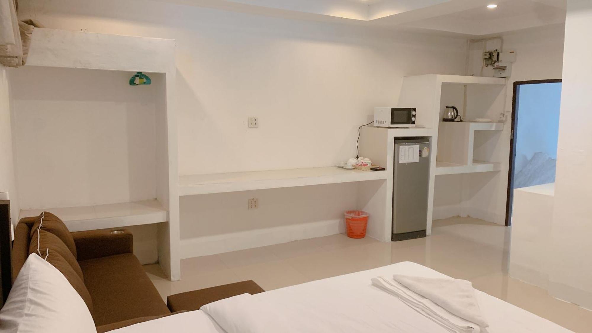 Amazing Inn Тау Экстерьер фото