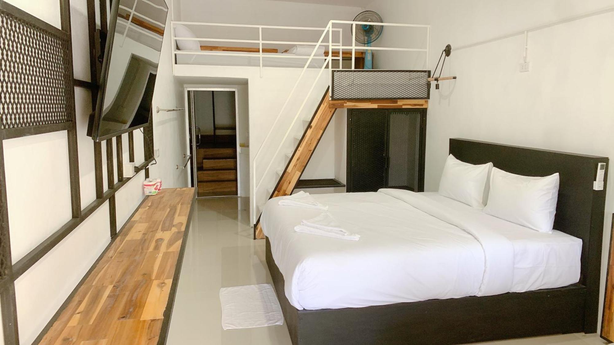 Amazing Inn Тау Экстерьер фото
